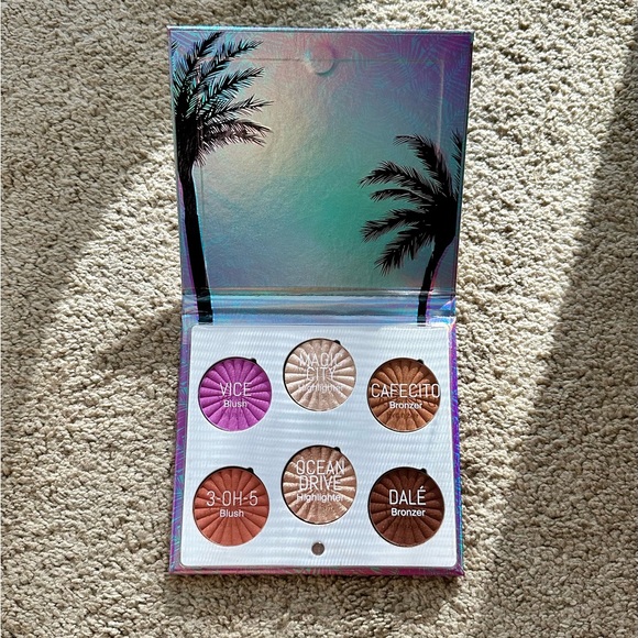 NWT | OFRA Face Palette - Picture 7 of 10